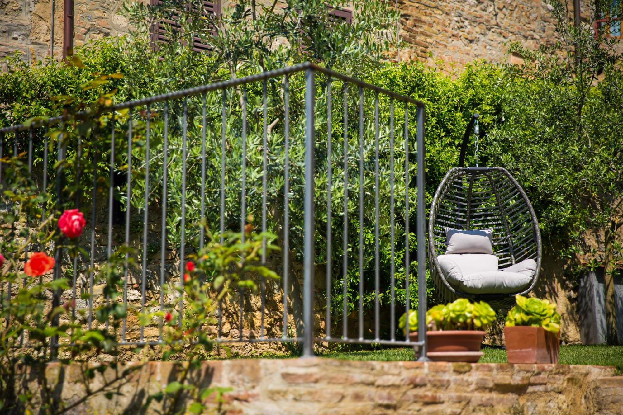 Apartament The Tower'S Garden San Gimignano Zewnętrze zdjęcie