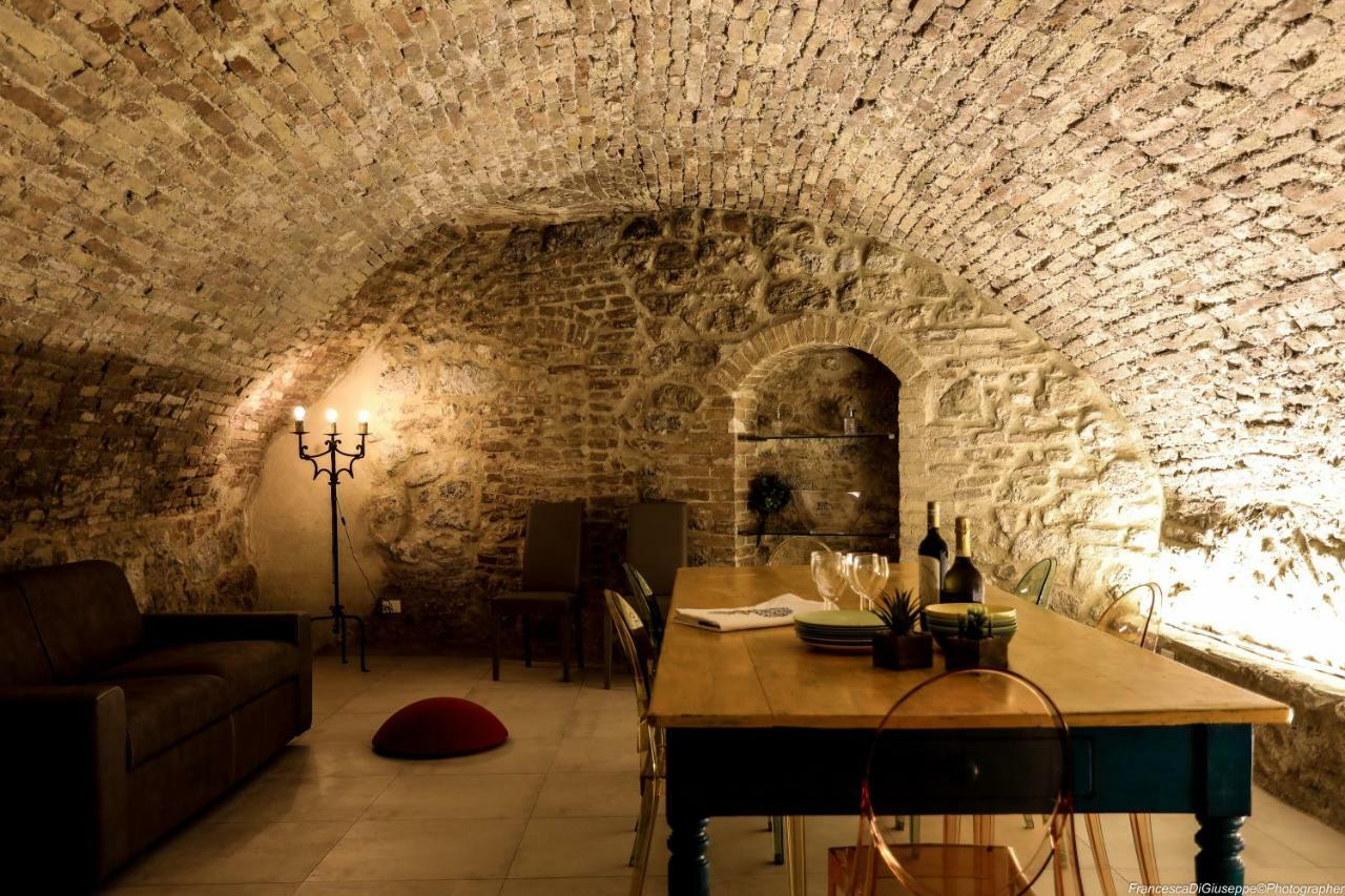 Apartament The Tower'S Garden San Gimignano Zewnętrze zdjęcie
